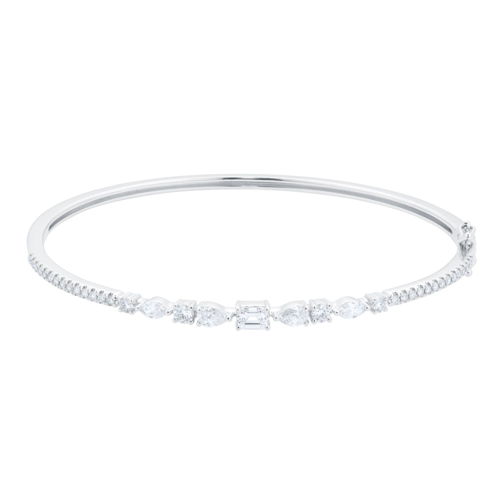 18ct White Gold 1.30ct Diamond Mixed Cut Bangle